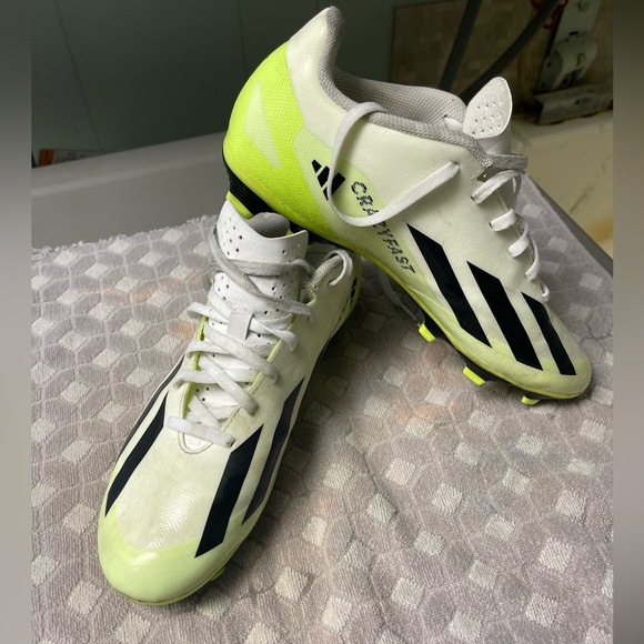 Adidas Crazyfast.4 - Picture 1 of 8